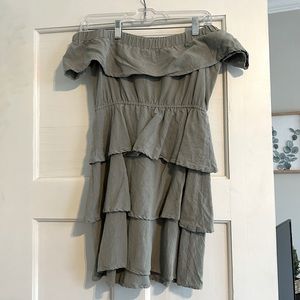 🔴3 for $25🔴TOBI Ruffled Off-Shoulder Mini Dress